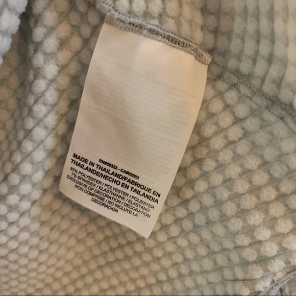 EUC Nike Athletic Quarter-Zip, fun texture, medium - Picture 5 of 7